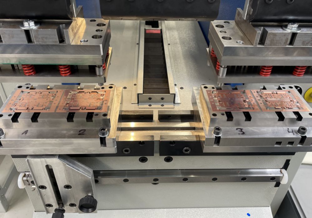 Einbausituation Werkzeuge Formung Leadframes